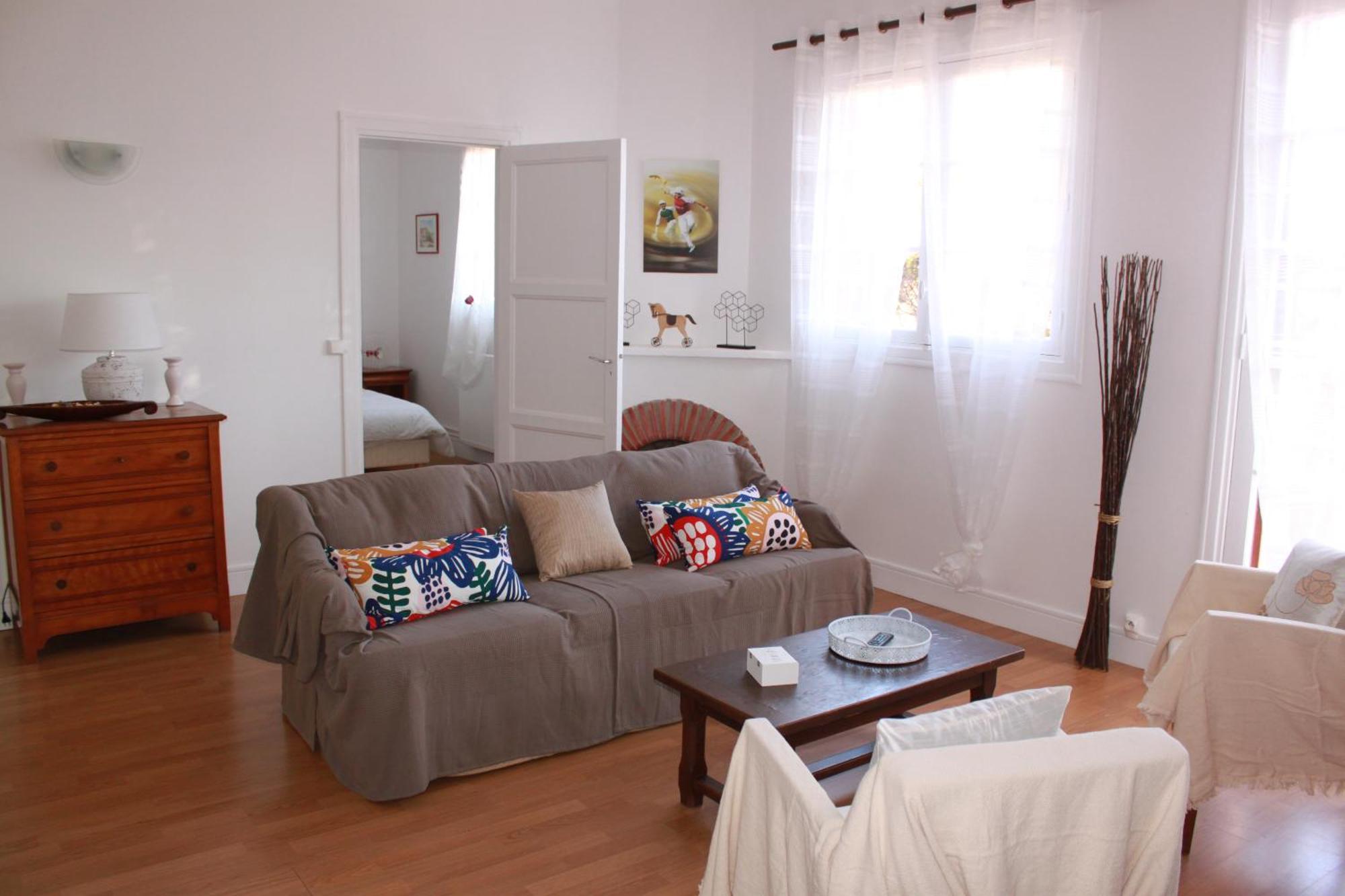 Appartements De Chantaco แซ็งฌองเดอลูซ ภายนอก รูปภาพ